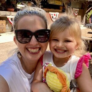 Meet your Posher, Lacey!